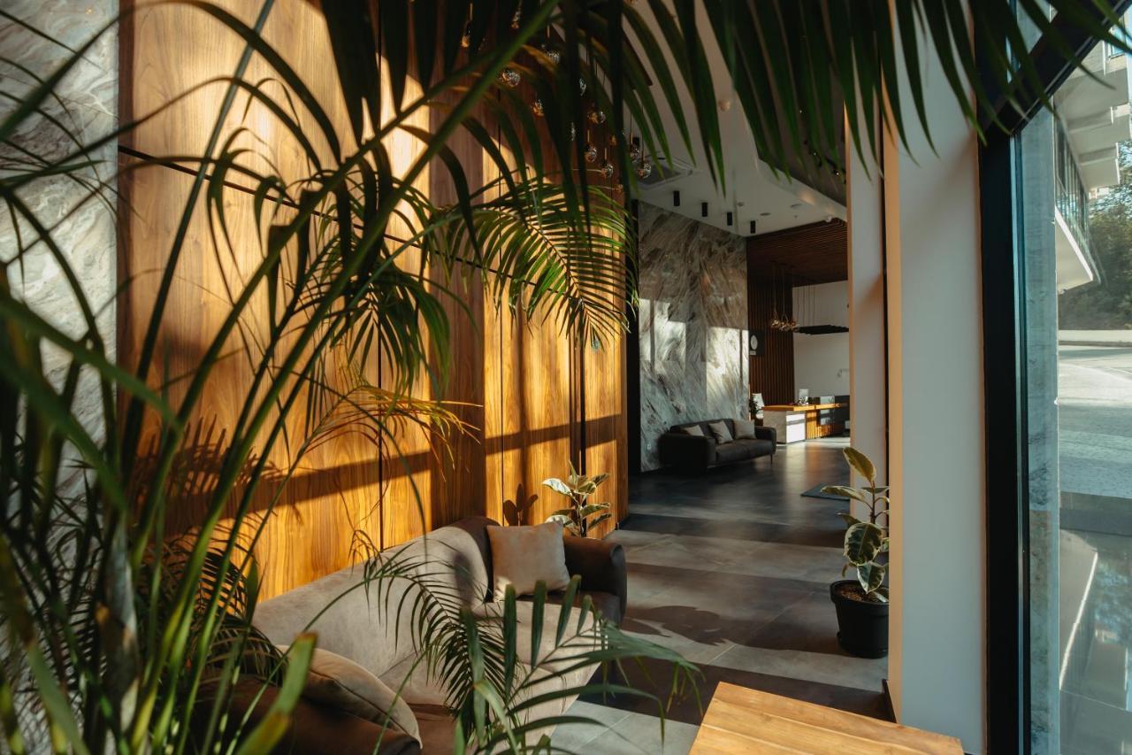 Capo Verde Hotel บาทูมิ ภายนอก รูปภาพ