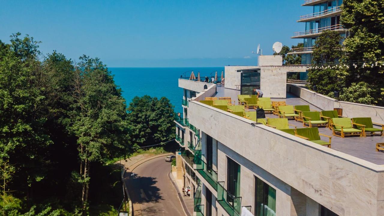 Capo Verde Hotel บาทูมิ ภายนอก รูปภาพ